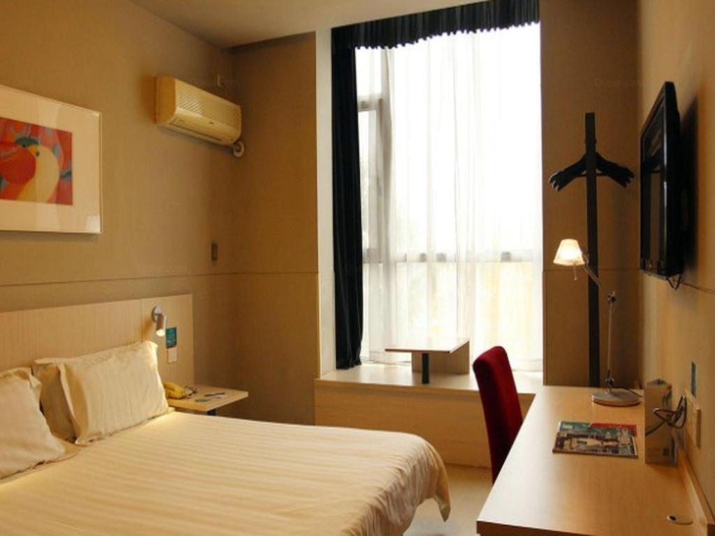 Jinjiang Inn Tiayuan Wuyi Square Ταϊγουάν Εξωτερικό φωτογραφία