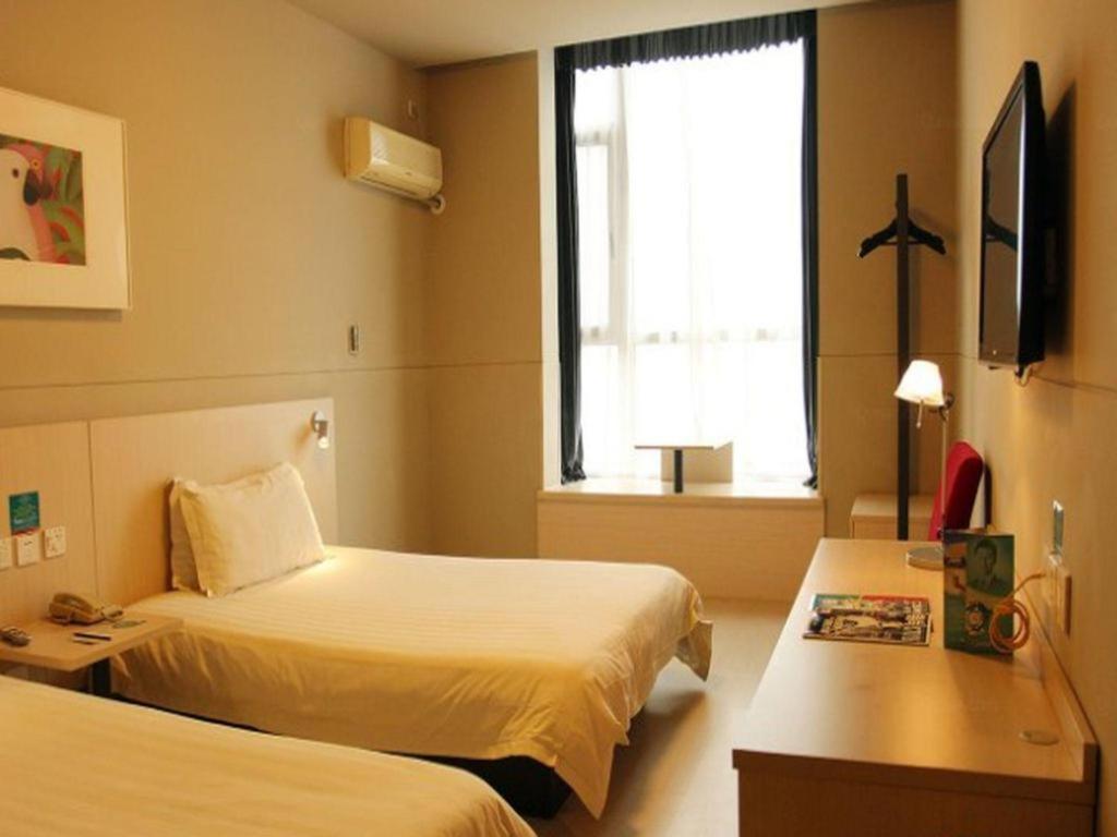 Jinjiang Inn Tiayuan Wuyi Square Ταϊγουάν Εξωτερικό φωτογραφία